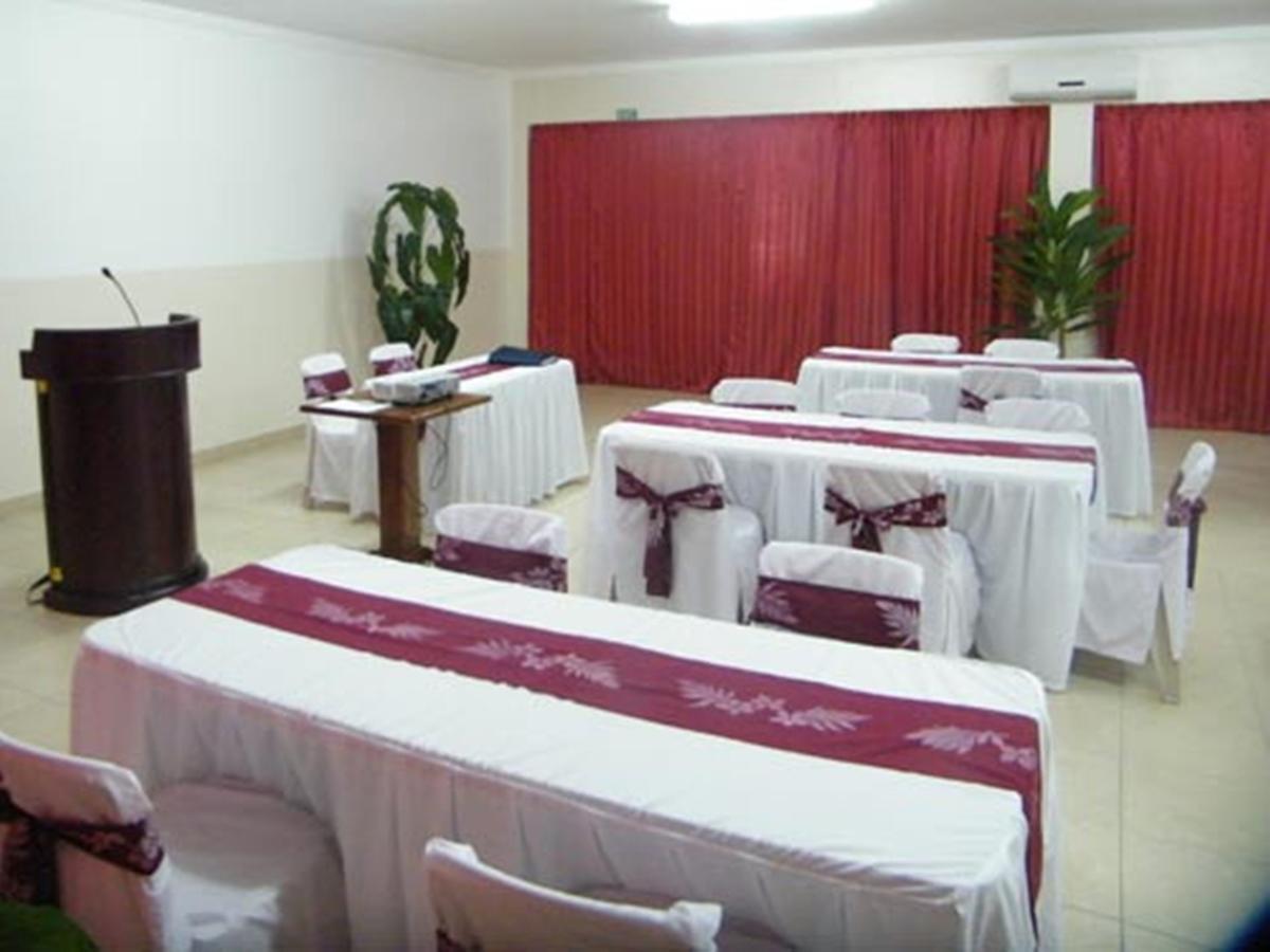 Hotel Elisa Apia Extérieur photo