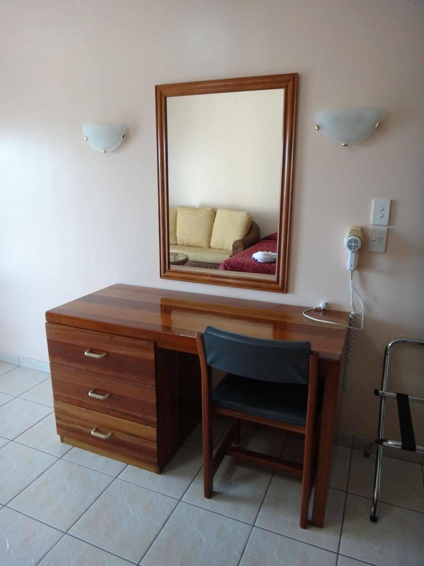 Hotel Elisa Apia Extérieur photo