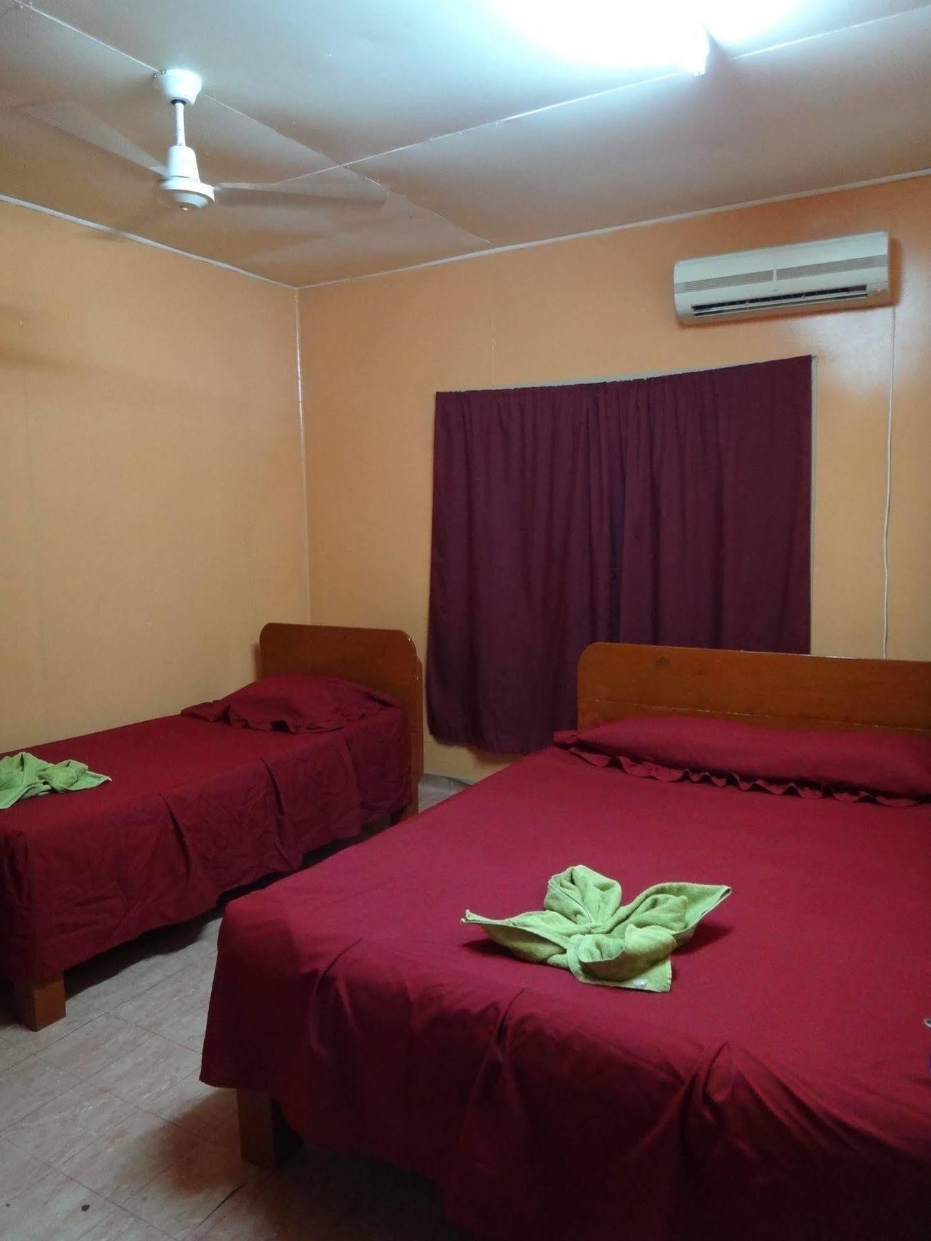 Hotel Elisa Apia Extérieur photo